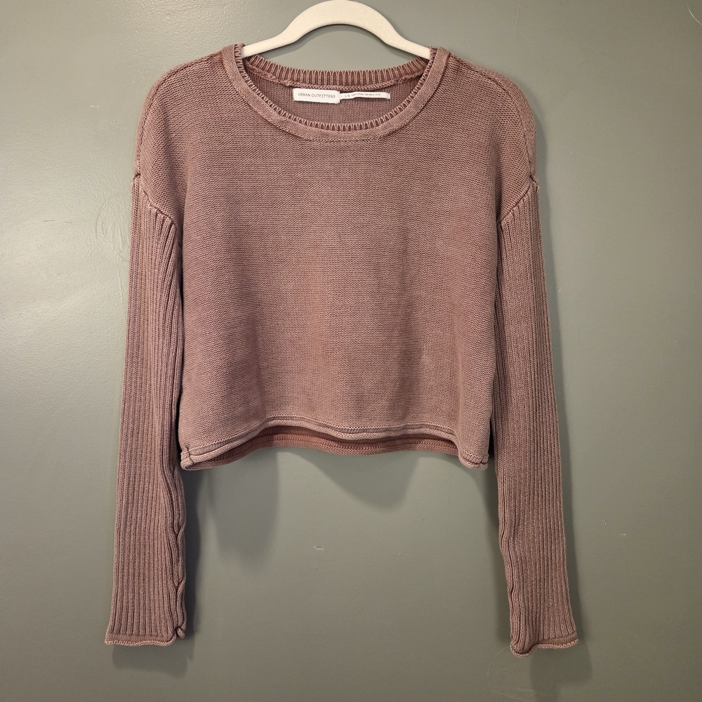 Urban Outfitters Women's Cropped Knit Sweater Long Sleeves, Size L, Mauve Pink